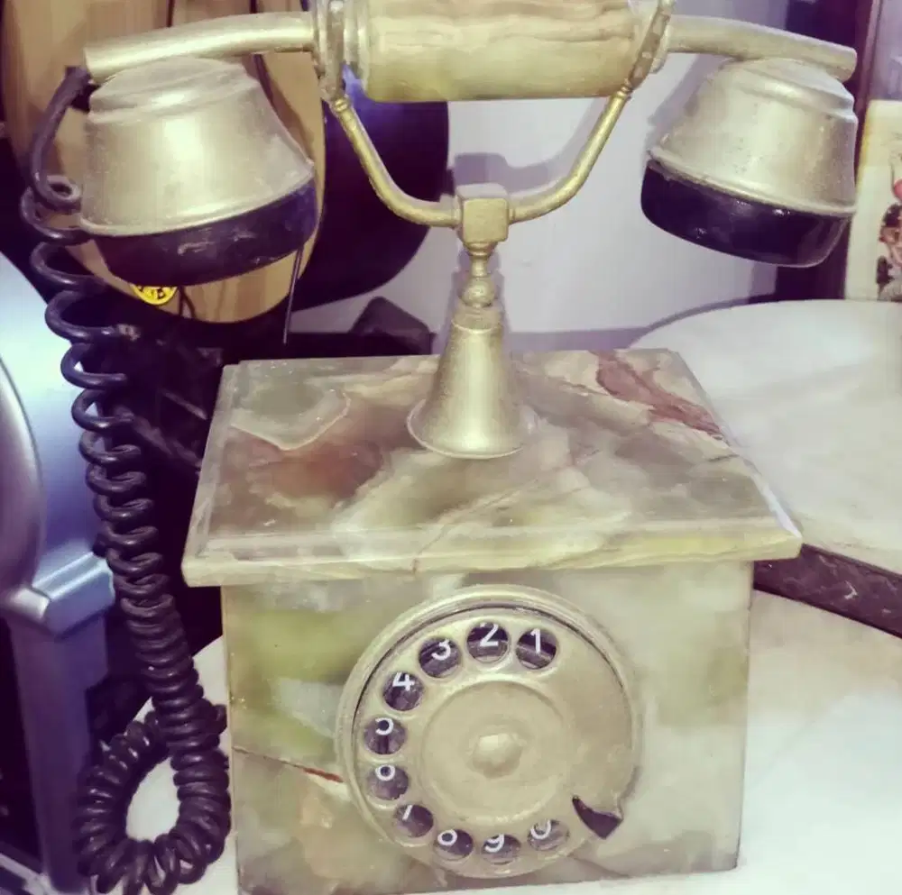 Telepon meja Eropa antik ebonit (model kotak)