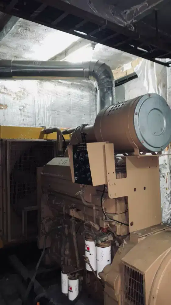 Teknisi genset di Bali