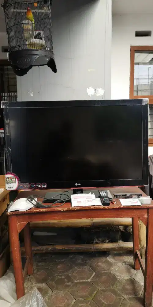 Tv LG 42 inch Plasma LG 42LD550