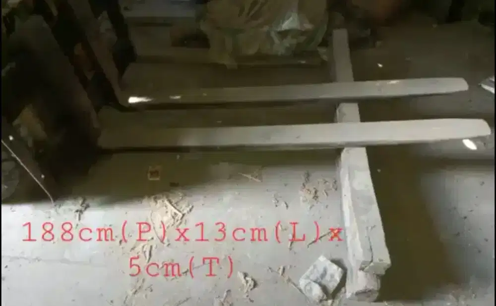 Garpu Forklit orisinil. (Bukan model sepatu yg terbuat dari plat)