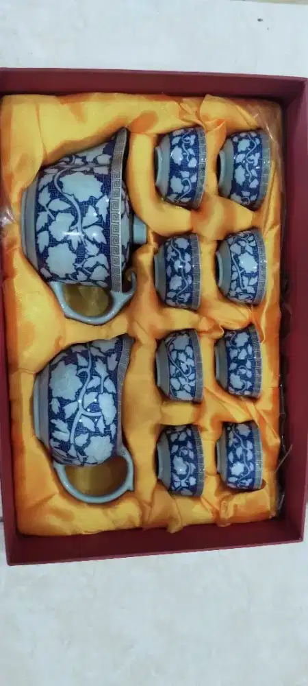 Tea set china keramik 8 gelas + 2 teko