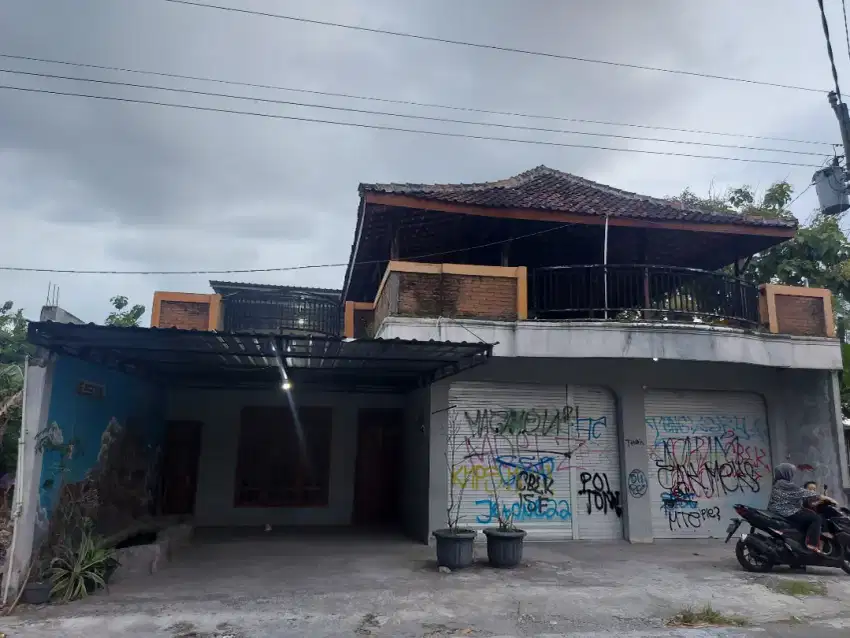 (BU) Jual Rumah Toko Mewah SHM Murah di Jogjakarta