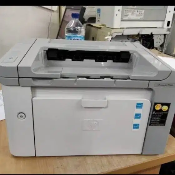 Printer HP LaserJet Moncormo 1566 Hitam putih Murah