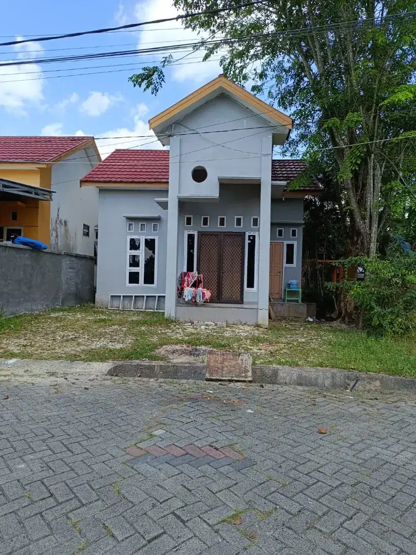 Dijual rumah di Bunyamin permai 1 Banjarmasin hook