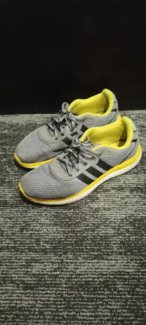 Sepatu pria Adidas Neo Cloudfoam speed gray
