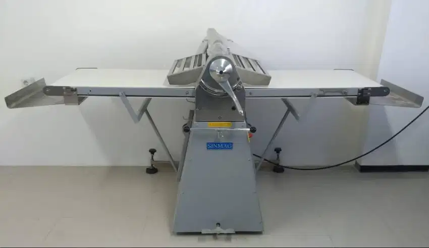 Dough Sheeter SINMAG SM-520 / Mesin Penipis Adonan