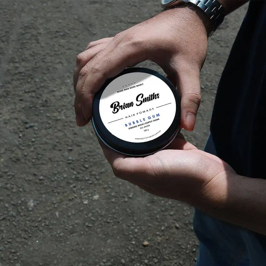 Pomade lokal Brian Smiths