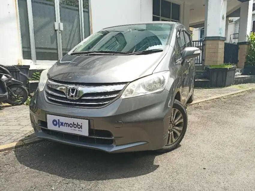 like new - HONDA FREED 1.5 S BENSIN A/T 2013 ABU-ABU