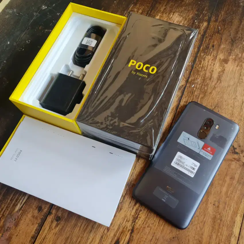 Xiaomi Poco F1 128 Black Like New Fullori Pocophone F1 Hitam