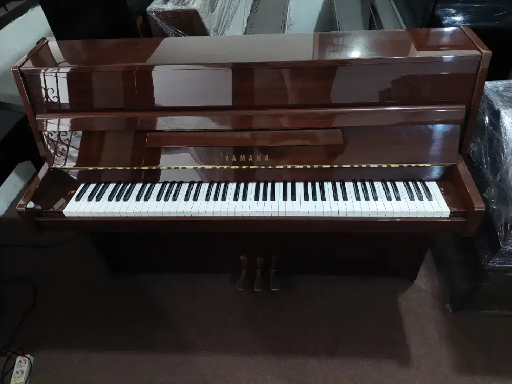 Piano Upright Yamaha Lu 90 PM Original 100%