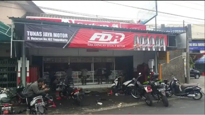 Lowongan Karyawan & Mekanik Toko Onderdil Motor