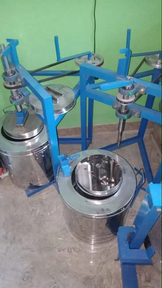 alat es putar dengan pengaduk 10 liter