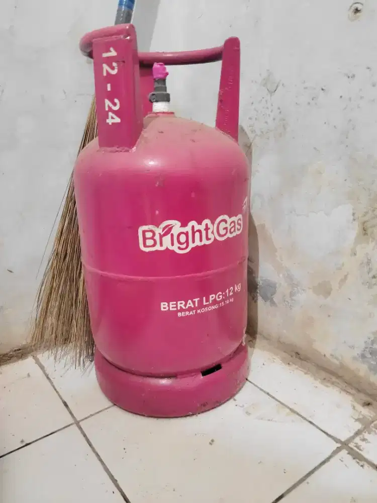 TABUNG GAS KOSONG 12KG jual secepatnya