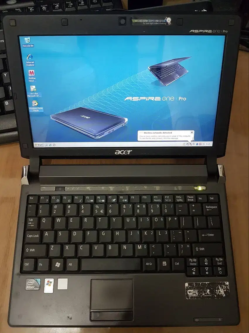 Acer Aspire One Pro, model no.KAVA0