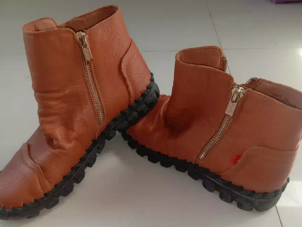JUAL MURAH SEPATU BOOTS BRANDED