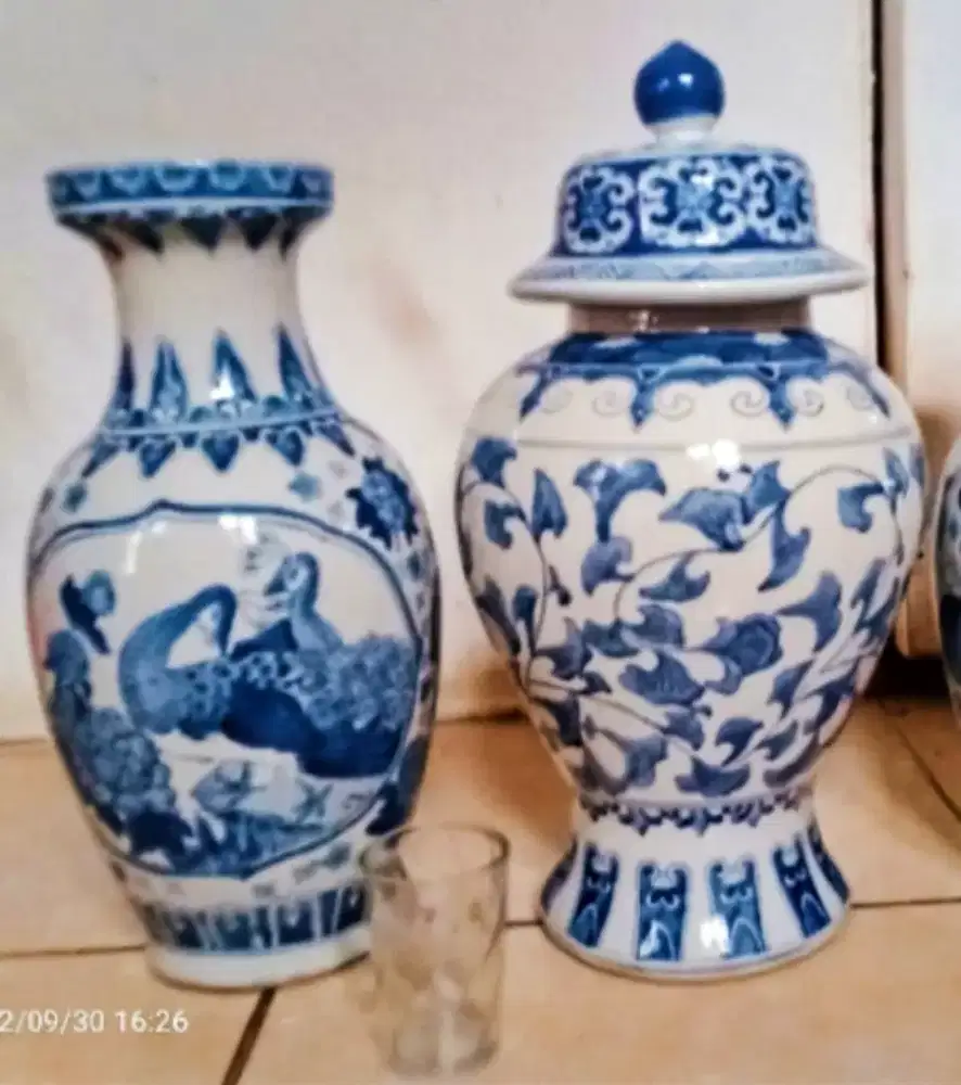 Guci pajangan keren, murah aja hrga/pcs