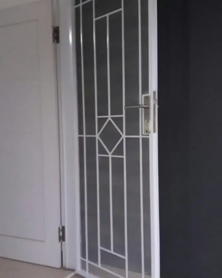 Pintu Kawat Nyamuk Besi Minimalis