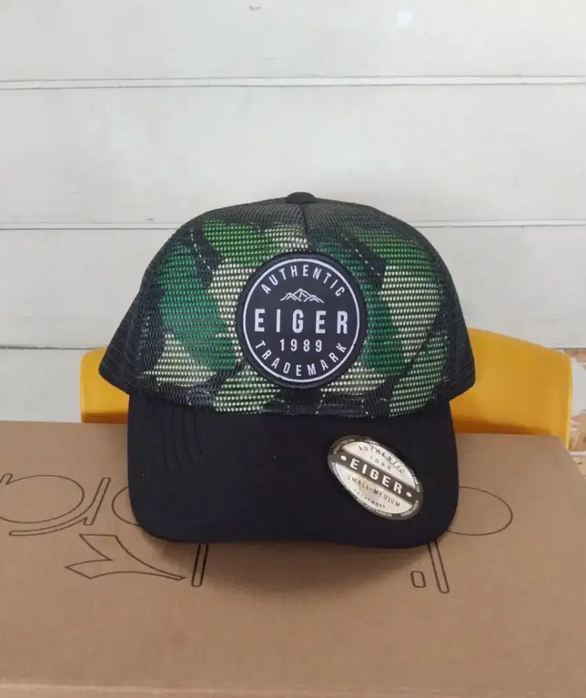 Topi Eiger original warna hijau loreng