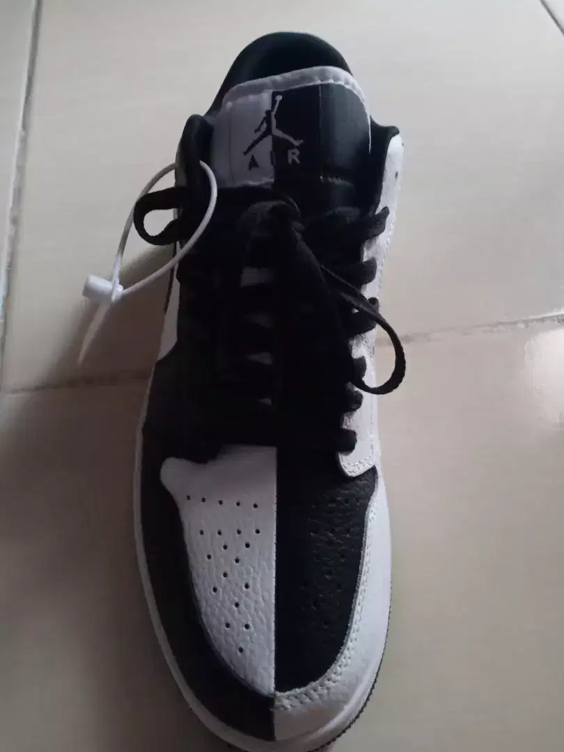 Nike Air Jordan 1, Low split Black white, Size 43