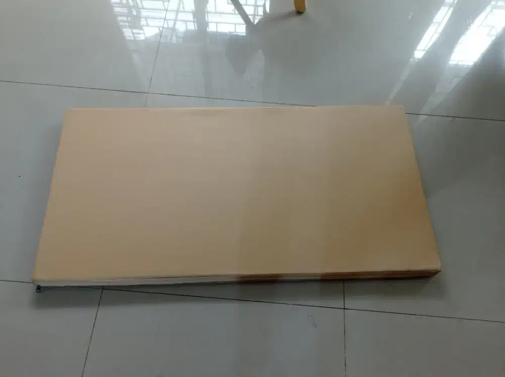 DIJUAL BUSA LESEHAN TATAMI