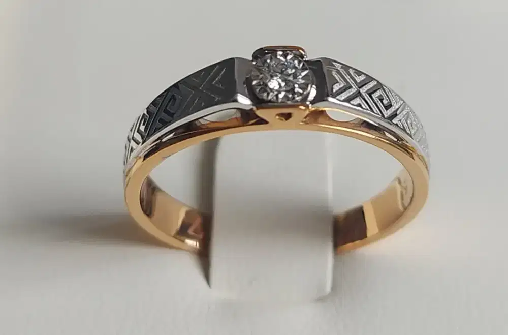 Diamond Ring Unik Limited Edition