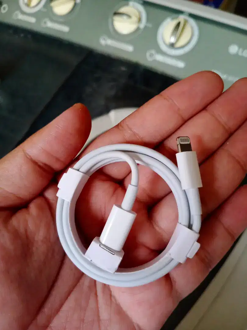 Cable iphone 11 copotan