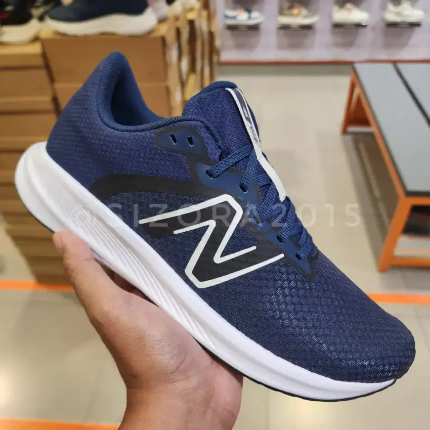 Sepatu New Balance ORIGINAL 413 V2 Men M413DY2