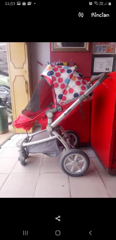 Kereta dorong bayi / Stroller merk cocolatte preloved