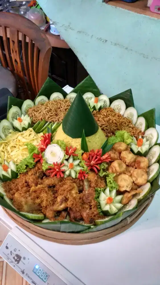 Tumpeng 20 porsi