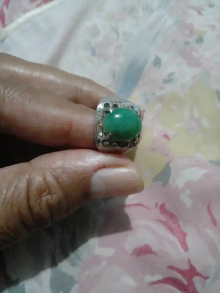 Batu Giok asli Ring kantoran