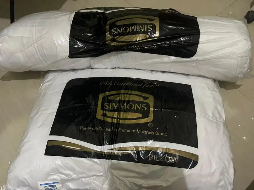 bantal guling simmons