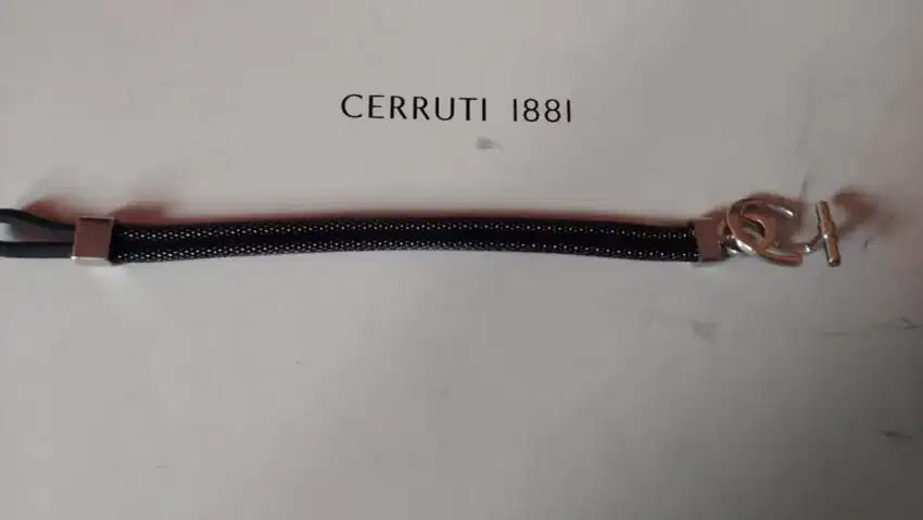 Gelang cerruti 1881