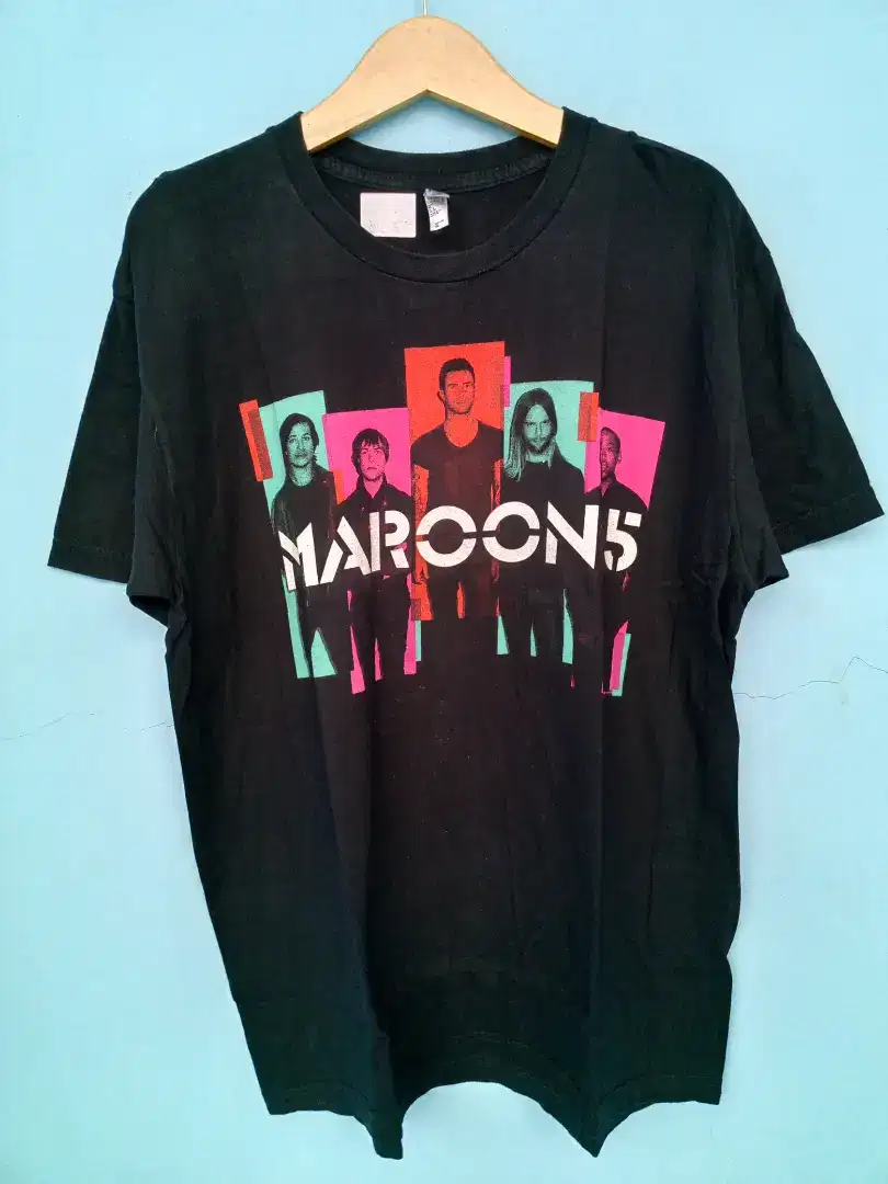 KAOS BAND MAROON 5 TOUR