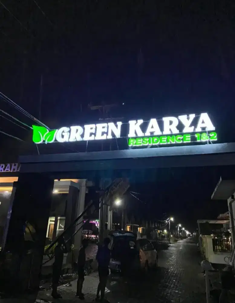 neon box dan hurup timbul