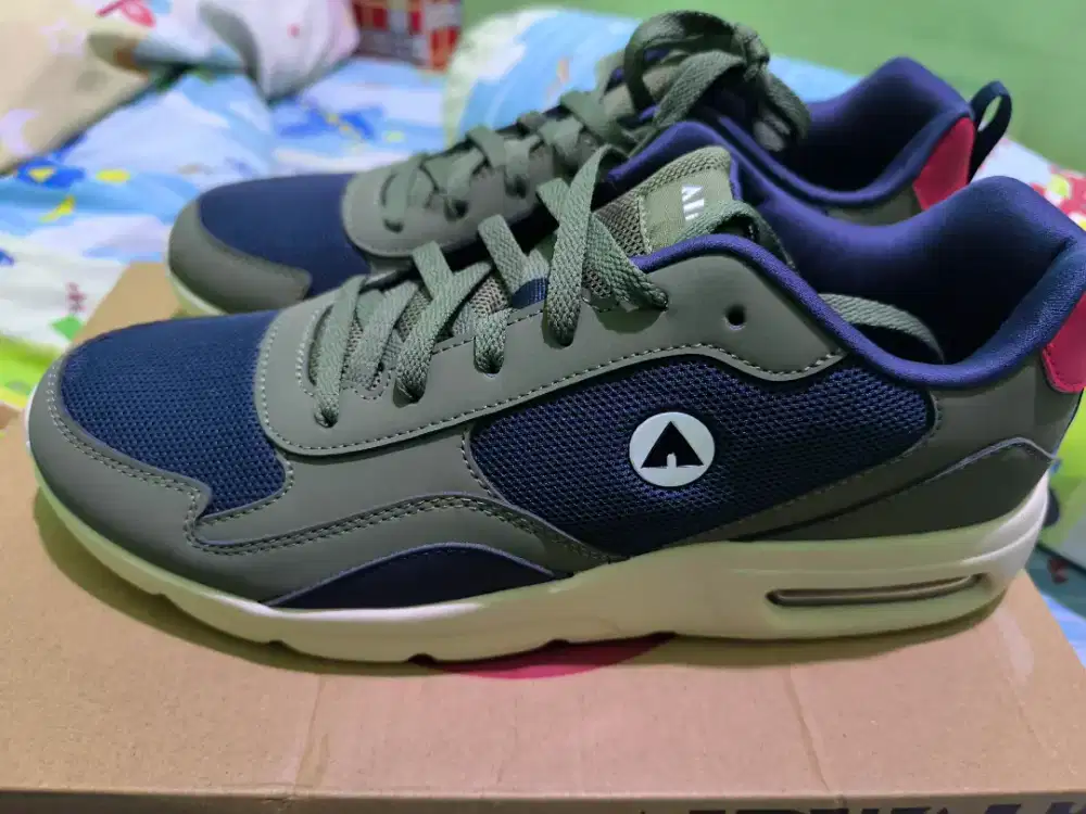 Sepatu Air Walk 44,5