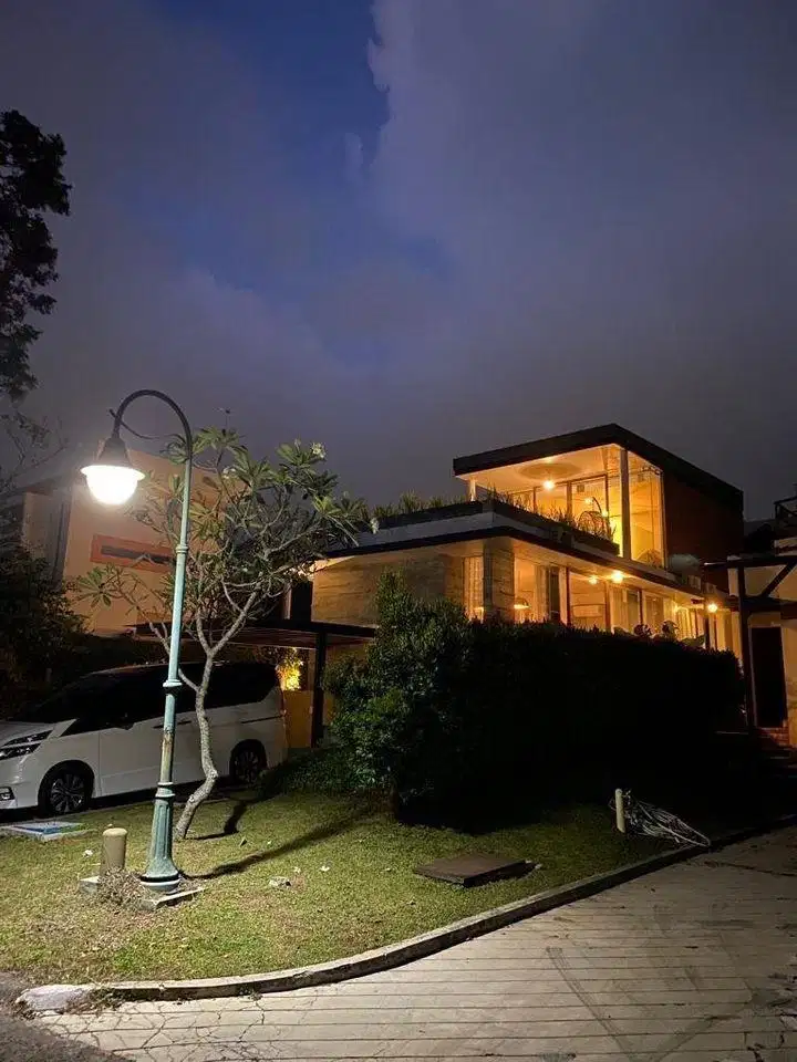 Rumah di Rancamaya Golf Estate View Gunung Fully Furnished