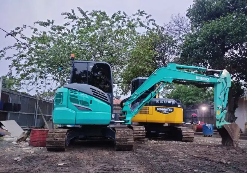 BEKO MINI 75 EXCAVATOR PC 50 DOZER KECIL pc 75 VIBRO 10 TON dump truck