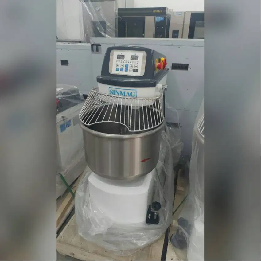 Spiral Mixer SINMAG / Kapasitas max 12,5 kg tepung / Sm2-25