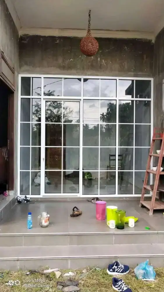 Kusen aluminium Dan kaca
