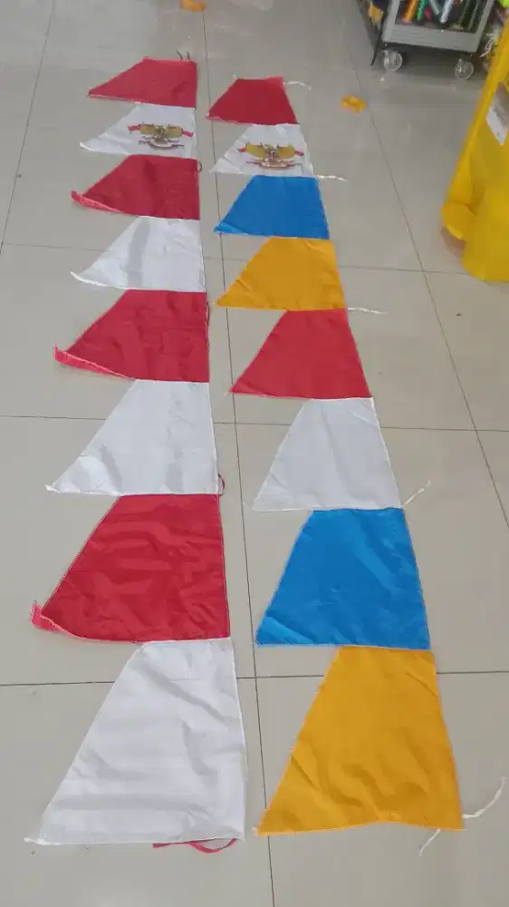 Umbul2 merah putih/warna