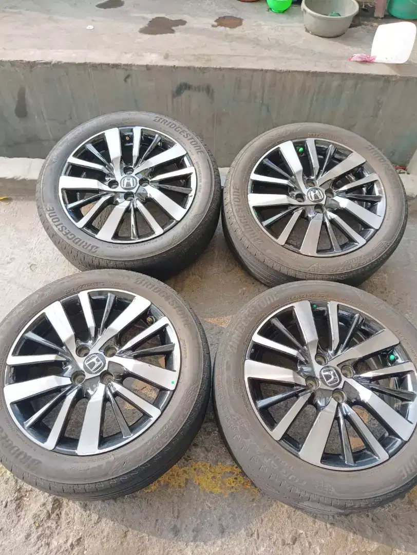 Velg honda city/ jazz rs ring 16 ban