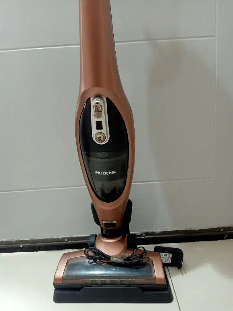 Vacuum cleaner Modena