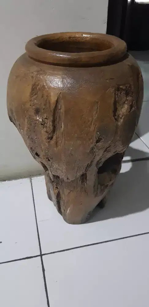 Guci kayu Jati 50 cm antik