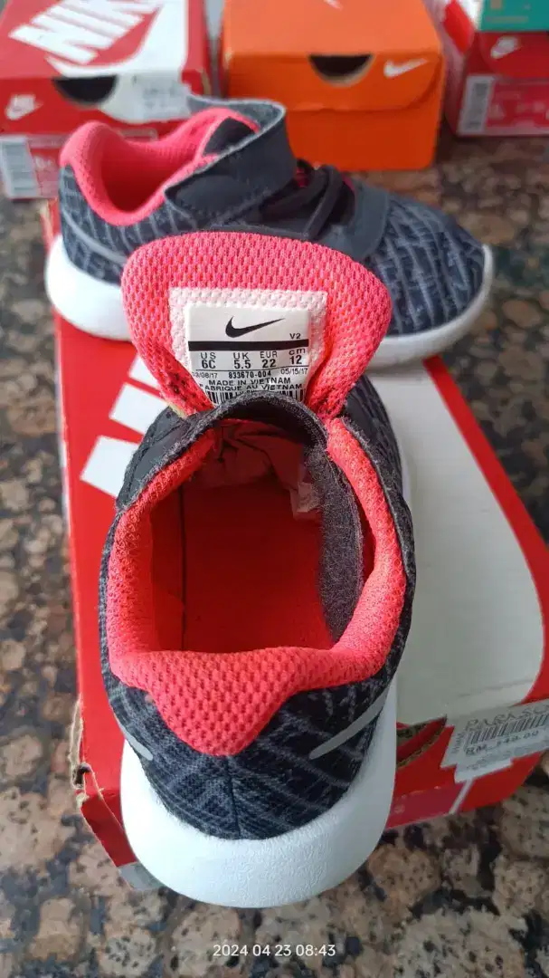 Sepatu NIKE Tanjun Print (TDV)