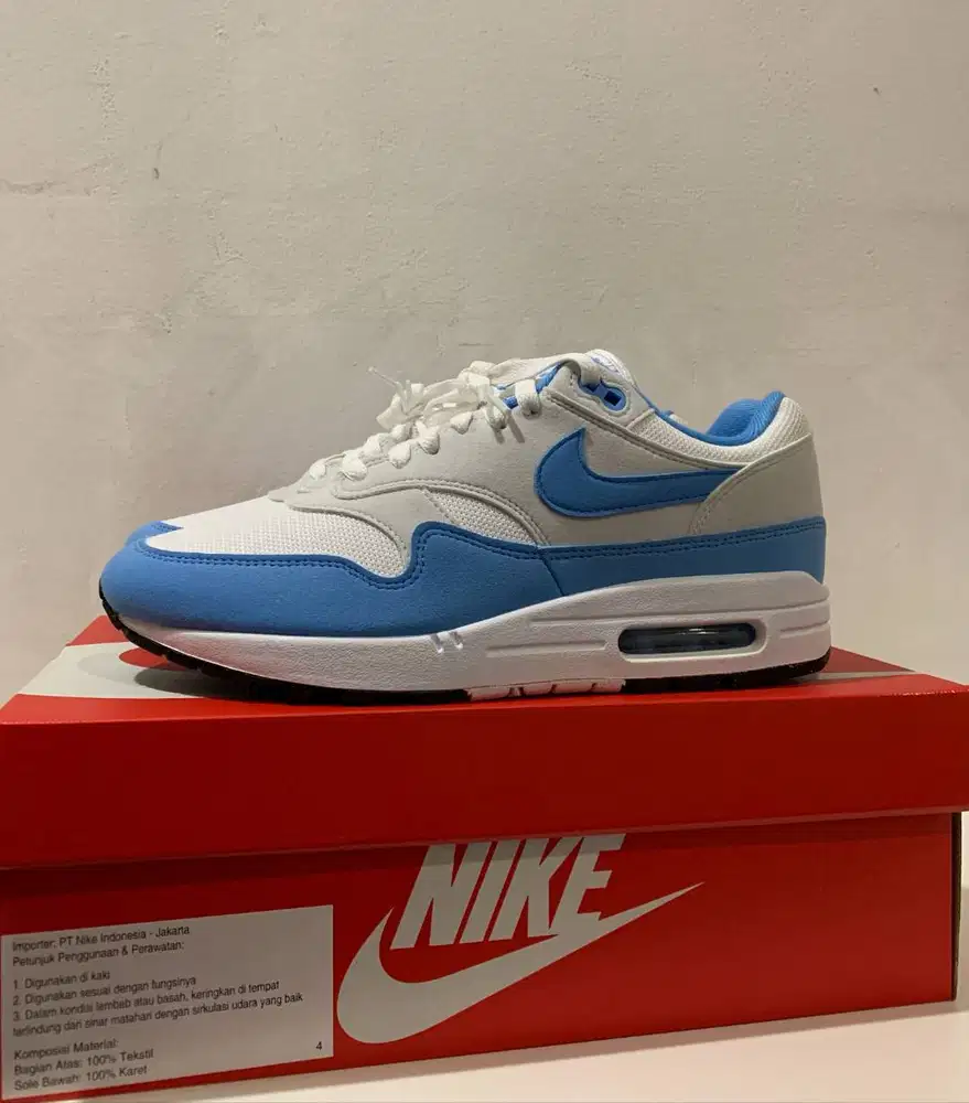 Nike Air Max 1 University Blue Size US 9 / Euro 42.5 BNIB