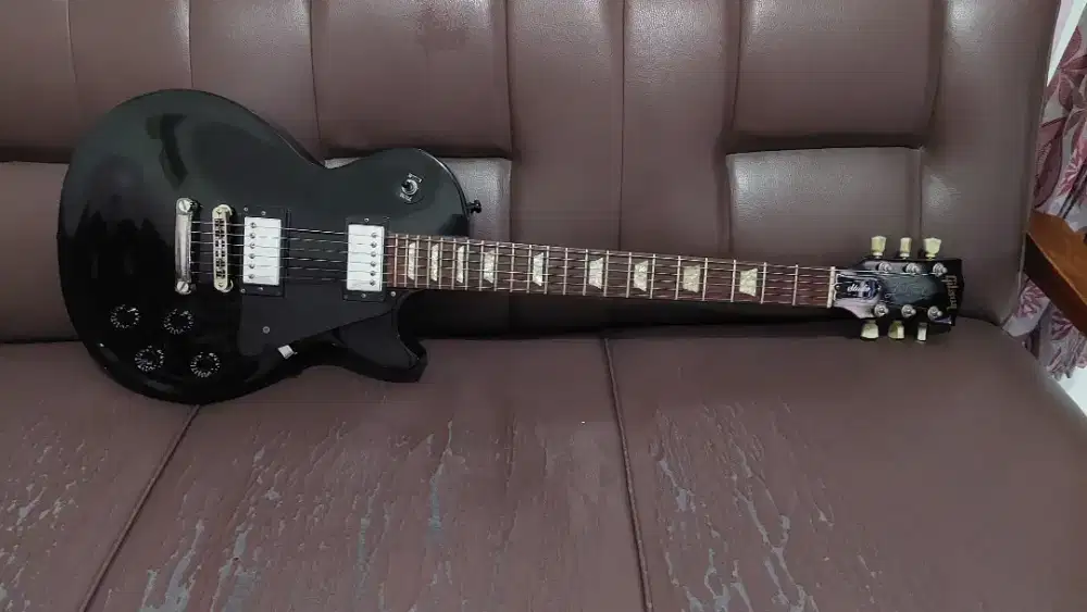 Gibson studio 1996 usa