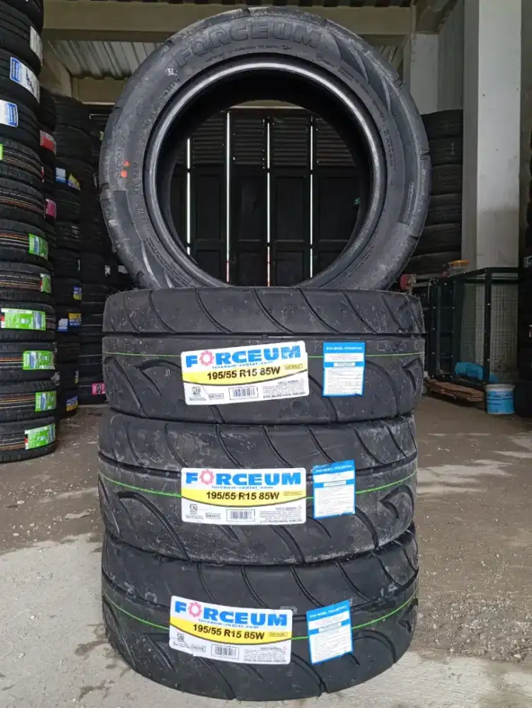 Ban semi slick forceum exp sport 195 55 15