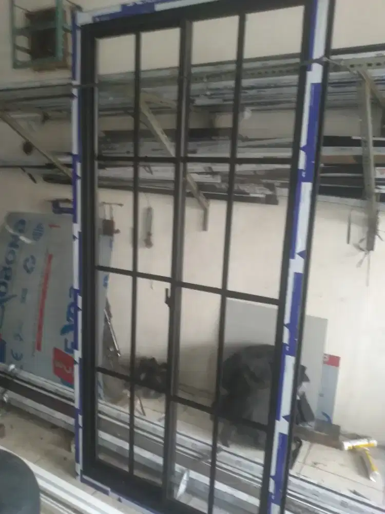 Jendela geser aluminium alexindo ornamen 200cm x 120cm hrg terpasang