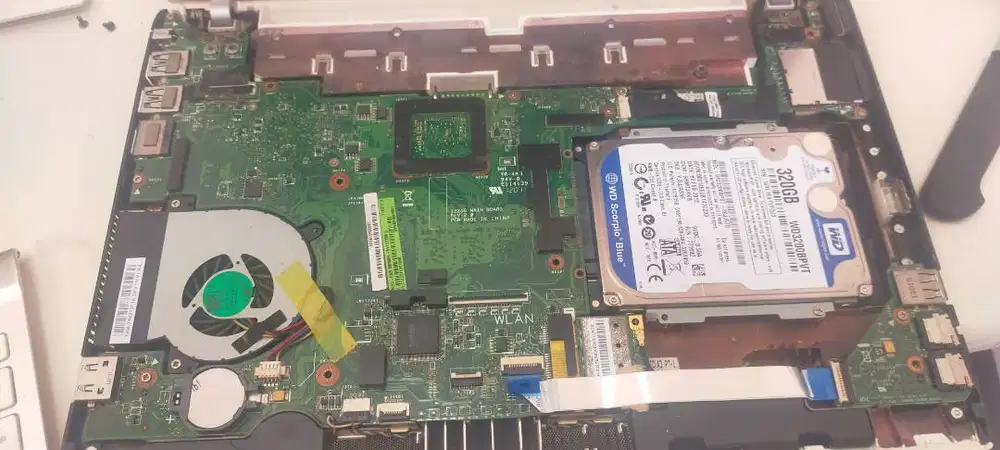 Service laptop komputer dan printer