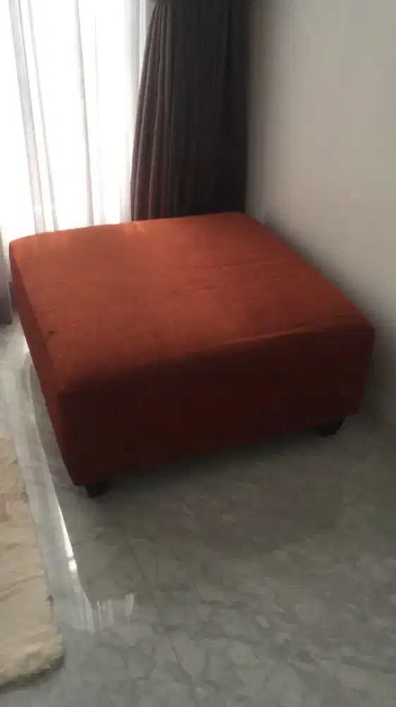 Rekondisi Kursi Sofa